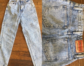 High Waisted Acid Wash Vintage Jeans Size 10