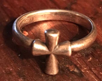 Vintage James Avery Sterling Silver Cross Ring 7
