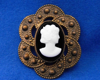 Antique Cameo, Etruscan Revival, Hardstone, ca 1920s NT-1018