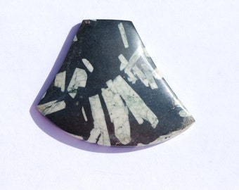Chinese Writing Stone Designer Cabochon, Freeform, Dark green and White, 49 x 38mm