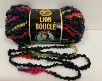 1 Skein Lion Brand Lion Boucle' Yarn, color Licorice, Lot 31678, 2.5oz/70g, 57yds/52m