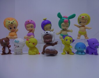 Mister A Gift TWOZIES set of 12 plastic Cake Toppers