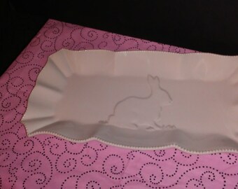 vintage white ceramic Platter with rabbit (99/# 2011)