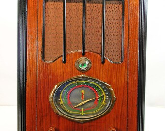 Triangle Industries “Imperial” Model 6U-106 tombstone (1939) AM/Shortwave antique radio with mini-jack and BLUETOOTH AVAILABLE !!!!