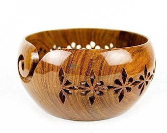 Large Wooden Yarn Bowl - Bol à balle de laine