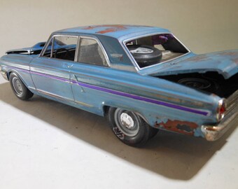 Scale ModelCar,FordFairlane,MuscleCar,FordBlue,PlasticModel,JunkYard,RustDecor