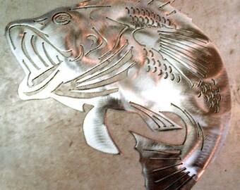 Metal large mouth bass wall hanging.
