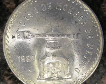 1980 Mexico 1 oz Silver Onza Balance Scale