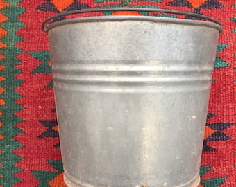 Vintage Galvanized Metal Bucket 10.5 x 9