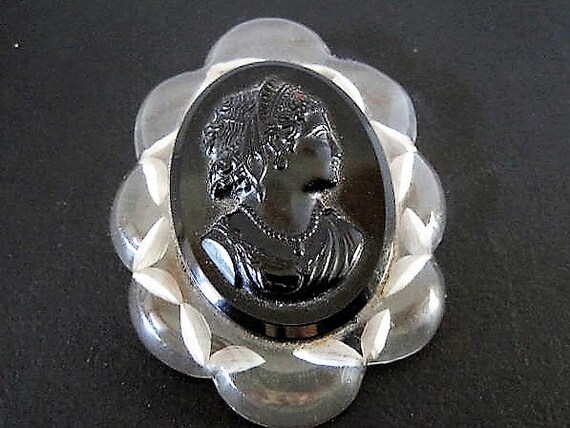 Black Cameo Brooch, Art Deco Cameo, Clear Lucite Background, Scalloped Edge, Vintage C Clasp Pin