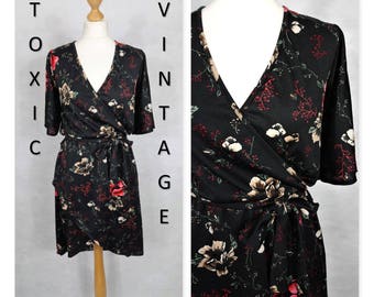 VINTAGE 1970's 1980's Black Floral WRAP Dipped Hem DRESS, Uk 12, Boho, Retro, Chic, Elegant, Indie, Pretty