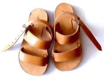 Unisex baby shoes, handmade leather sandals kids, sandals baby girl, baby girl shoes newborn, gift for kids, rubber soles for sandals Greek