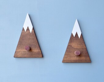 Mountain Wall Hook, Wall Hooks for Kids, Rustic Wooden Decor, Entrance Hook, Woodland Nursery Decor, Woodland Decor, Wooden Towel Hook