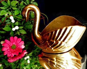 Vintage Small Brass Planter // Brass Planter // Brass Pot // Hollywood Regency Brass Pot