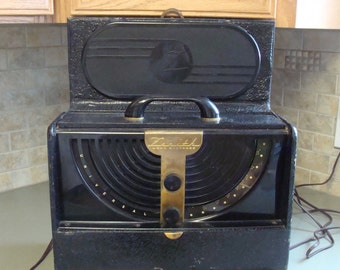 Zenith Long Distance Universal Portable Radio