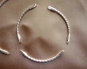 Link, Silver Plated, Brass, 38x8mm, Twisted Curve, Pack Of 4 links.