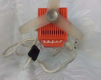 Vintage Electric Fan, Desk Fan, Small Fan, Orange Fan, Retro Fan, Working Fan, Vintage Ventilator, 3 Blade Desk Fan.