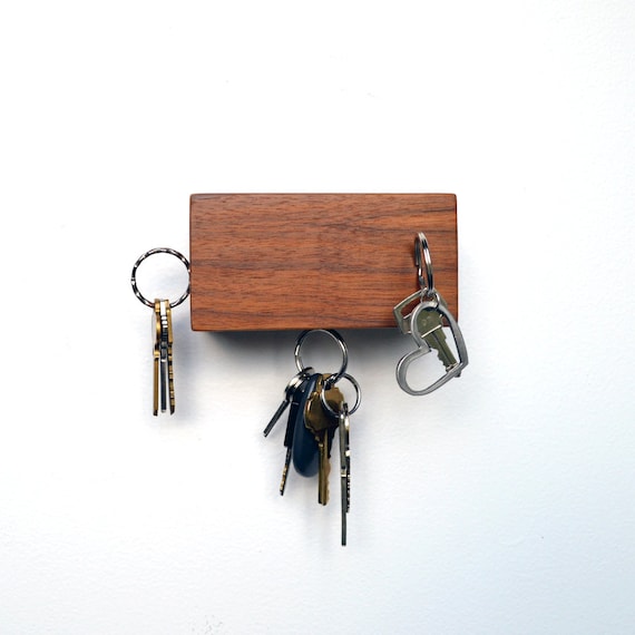 magnetic key holder for wall for multiple keys