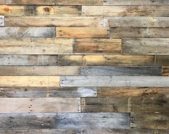 Reclaimed Pallet Wood 25 sq ft - Dismantled Pallet Boards - Reclaimed Wood Planks - Wood Wall Covering - Shiplap - Pallet Wall - Accent Wall