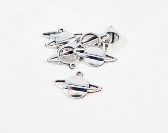 BZ25 - Saturn Jupiter color obsolete money astronomy galaxy planet pendant