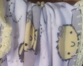 Yellow Bumble Bee Fleece Blanket Crochet Edge