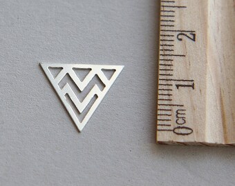 Triangle Charm, Silver Triangle Charm, 925 Sterling Silver Charm, Sterling Silver Triangle Charm, Silver Geometric Charm, 14mm ( 1 piece )