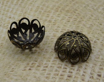 6 large 20mm bronze metal filigree cups