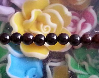 5 beads 4 mm in diameter, hole 1 mm