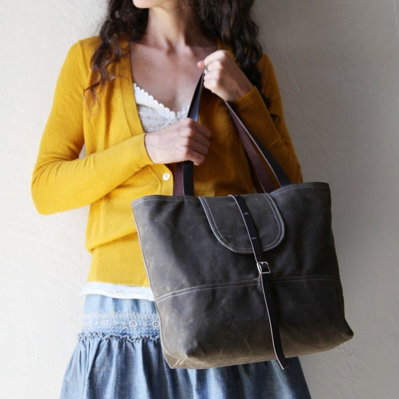 Items similar to Waxed Canvas Tote with Leather Straps // Organic Cotton Lining on Etsy