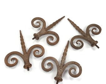 Vintage Brass Finials - Solid Brass - Fleur De Lis - Fence Toppers - Post Finials