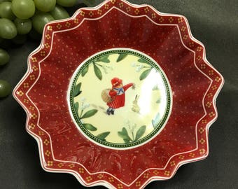 0314 Villeroy & Boch Toy Fantasy Mettlach red bowl