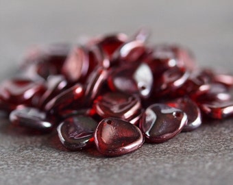 Siam Ruby Vega Czech Glass Bead 8mm Mini Rose Petal : 50 pc