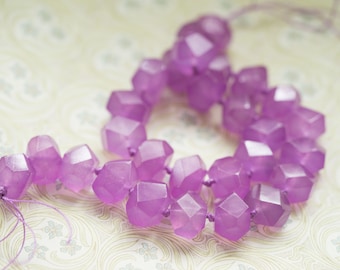 Lilac Quartz Smooth Center Drilled Nuggets 7 Inch Strand 14-16mm