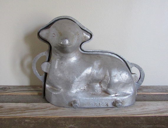 German Easter Lamb Cake Recipe and Lamb Molds