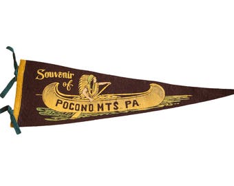 1940s Fantastic Pocono Mountains PA Native American In Canoe Felt Flag