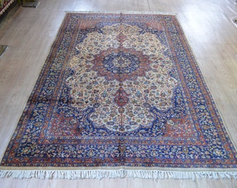 Persian rug. Vintage rug. Persian carpet. Carpets. Persian vintage rug. Free shipping. 8.5 x 5.4 feet.