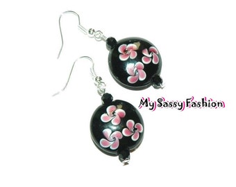 Lampworked Glass Earrings black Pink Flowers