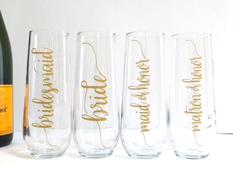 Bridesmaid Champagne Flutes - Personalized Maid of Honor Bride Bridesmaid Wedding Flutes Gold Stemless Champagne Bridal Party
