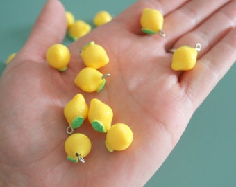 Vintage LEMON Charms...dangly. cute. kitschy. vintage charms. lemonade. charms. DIY. retro. kitsch jewelry. fruit. lemon slice. drink. craft