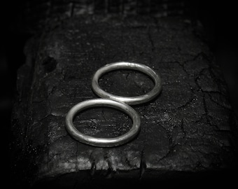 GEMINI Solid sterling silver hand-forged double finger minimalist ring