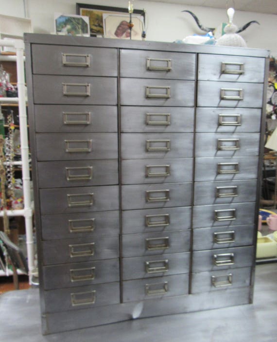Industrial cabinet 30 drawers ideal for jewelry, parts or??