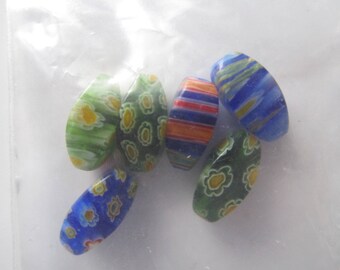 Set of 6 oval shaped glass - green and blue beads
