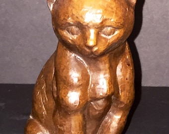Vintage Red Mill Crushed Peacan Shell Cat Figurine 1985 Statue - USA