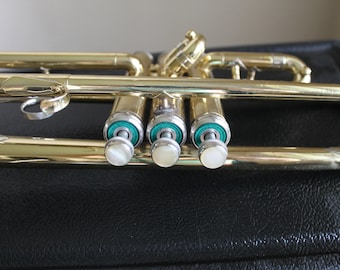 Trumpet Cleveland 600, King Music with King Case, Late 60's, Benge 7C Mouth Piece, Arts Music Shop,