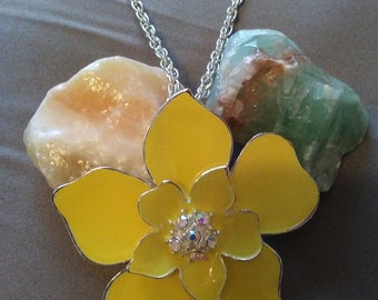 Bright & Cheery Yellow Daisy Necklace