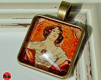Art Nouveau necklace pendants