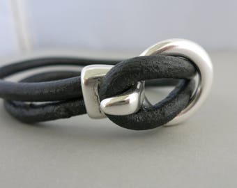 Antique Silver Clasp for 4 or 5mm Cord, ID 11x5.3mm, 1 clasp
