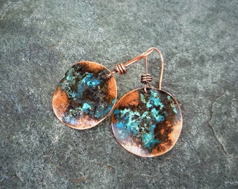 Copper patina earrings, Circle earrings, Verdigris copper, Artisan earrings, Primitive earrings, Rustic earrings, Boho jewelry