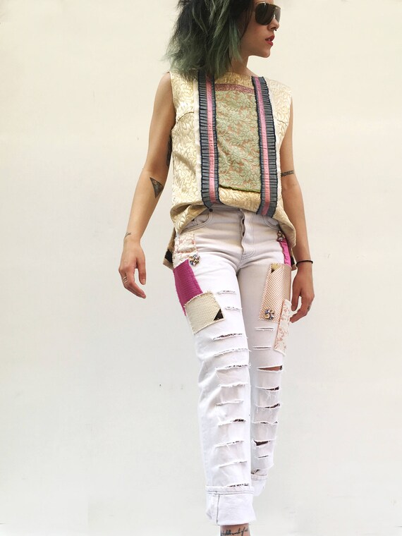 Vintage Levi's Jeans vintage Fabric Patch with Rips LOLA DARLING White Chalk Color Embroidery Cabochon Strass