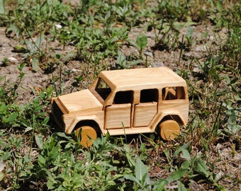 Car-Car toy-wooden car toy-wood car-waldorf car-Mercedes-Benz car-Geländewagen car-automobile toy